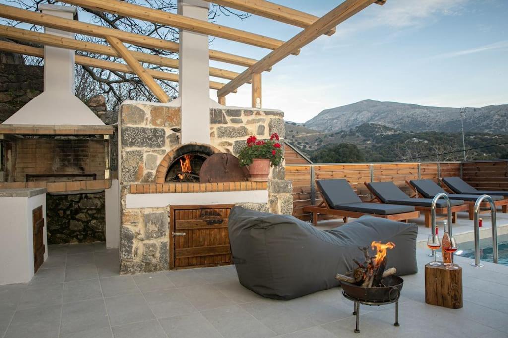 Lasithi Luxury Villa Mesa Lasithi Eksteriør bilde