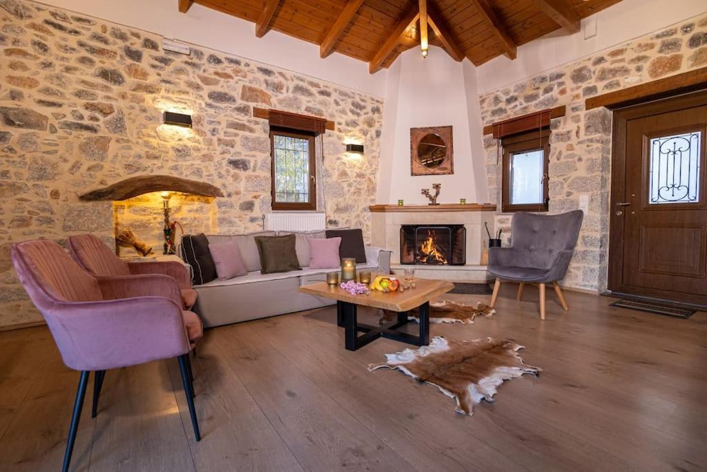 Lasithi Luxury Villa Mesa Lasithi Eksteriør bilde