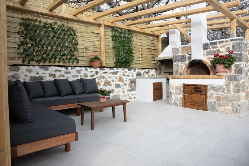 Lasithi Luxury Villa Mesa Lasithi Eksteriør bilde