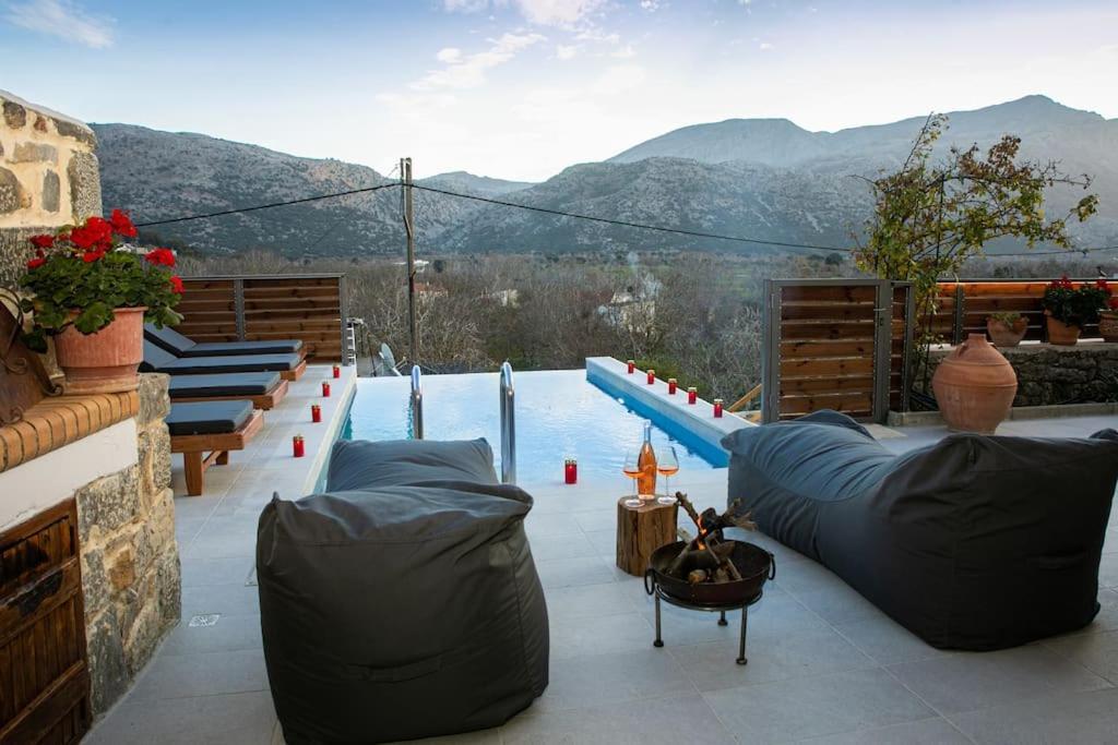Lasithi Luxury Villa Mesa Lasithi Eksteriør bilde